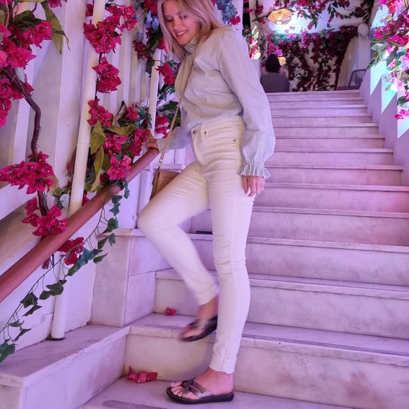 Madewell High-Rise Skinny Jeans in Pure White - Picture 2 of 4